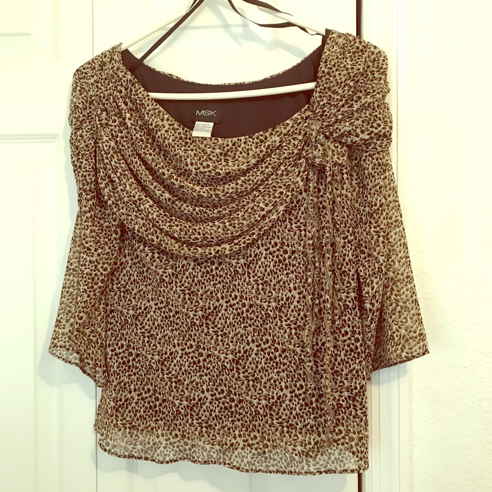 Blouse and black pant